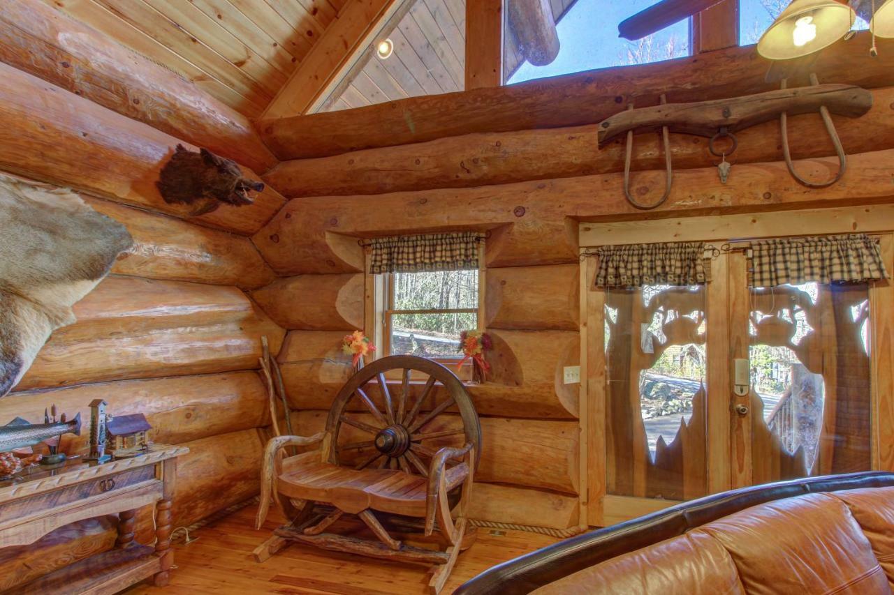 Chief Big Log Villa Hatchertown Ngoại thất bức ảnh