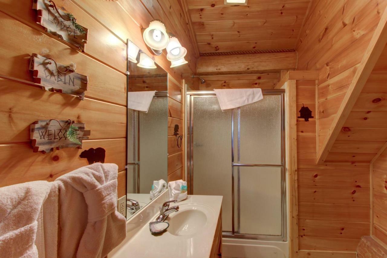 Chief Big Log Villa Hatchertown Ngoại thất bức ảnh