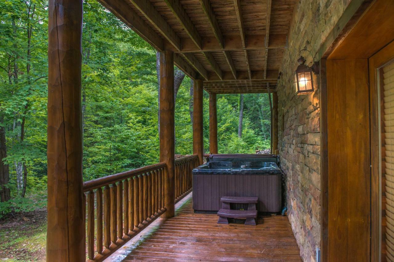 Chief Big Log Villa Hatchertown Ngoại thất bức ảnh