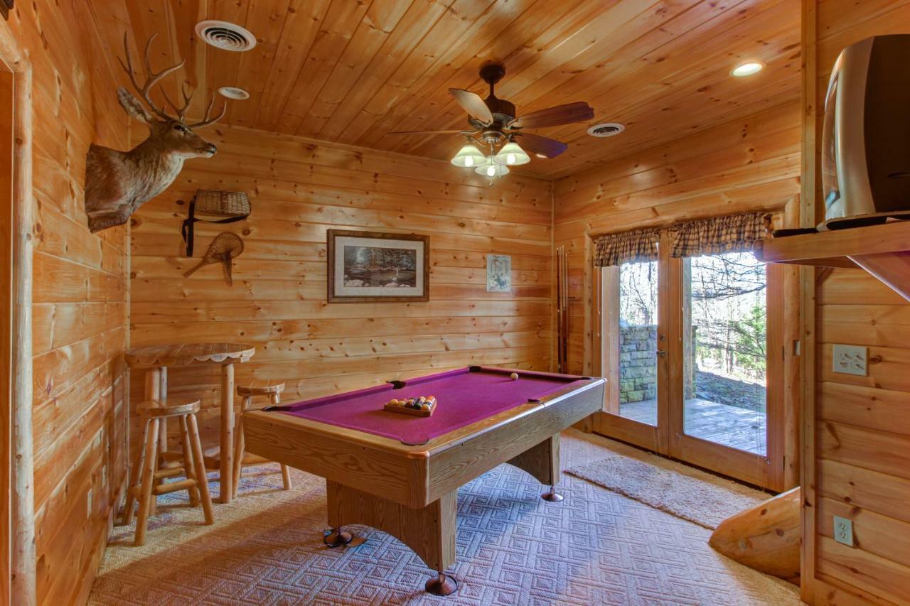 Chief Big Log Villa Hatchertown Ngoại thất bức ảnh